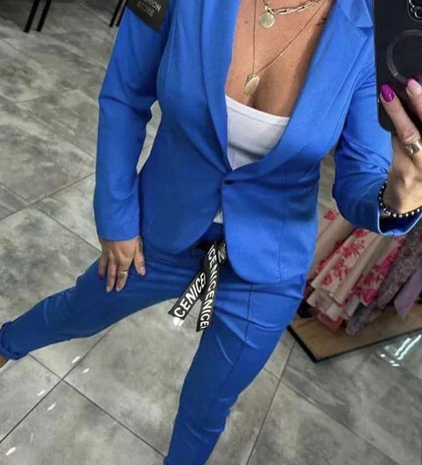 Adriana - Elegantní souprava