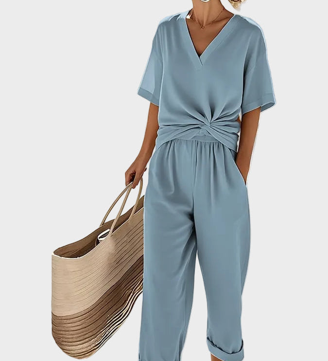 Ava - Elegantní Dvoudílná Souprava