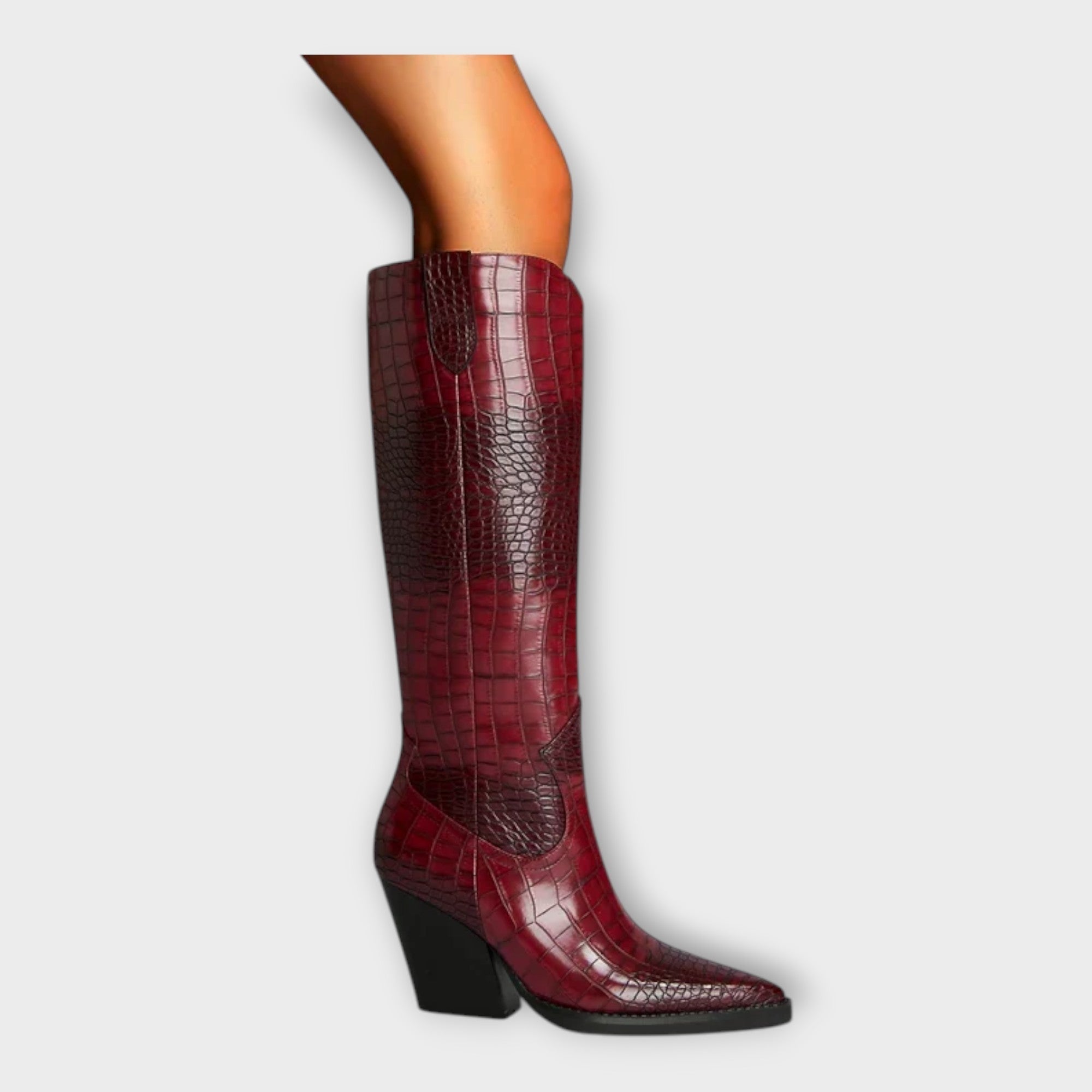 Boty s designem krokodýlí kůže a elegantním podpatkem
