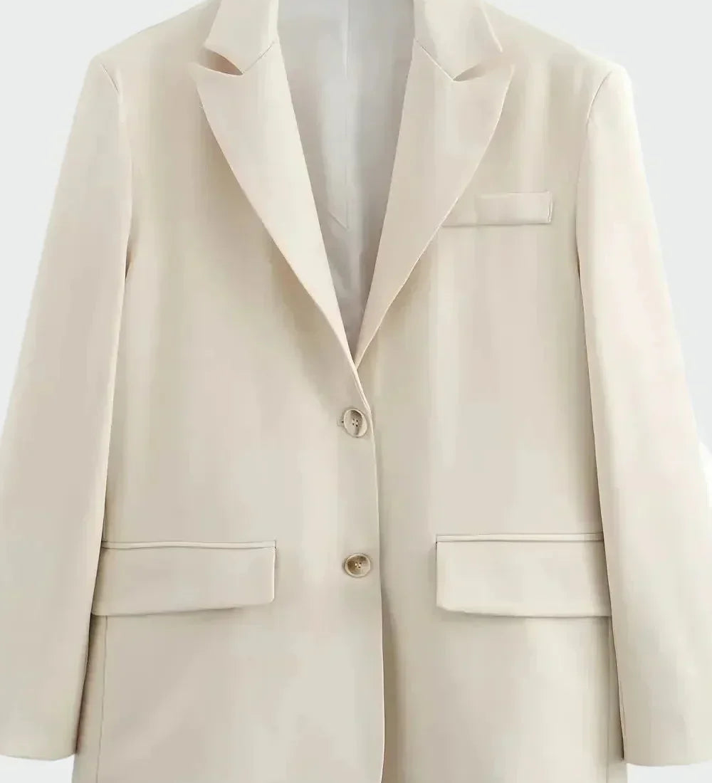 Oversized kabát s moderní linií