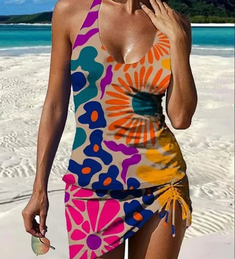 Filipa - Tankini s grafickým květinovým vzorem a šortkami, efekt plochého břicha