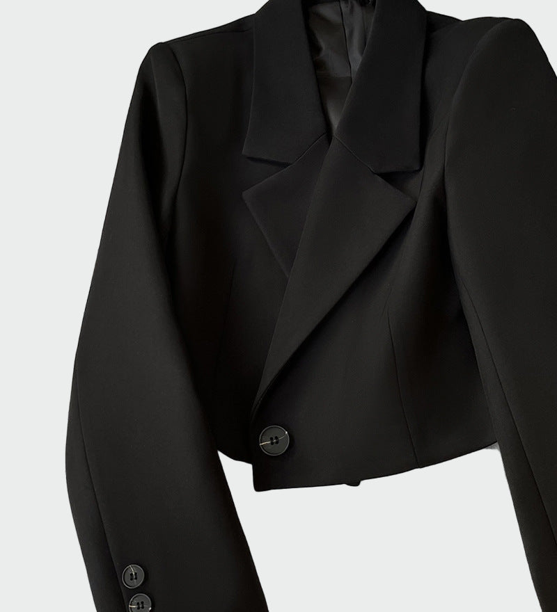 Sofistikovaný blazer v linii